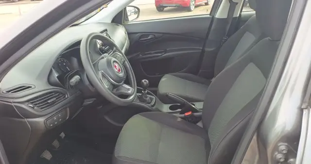 FIAT Tipo 1.4 16V Easy EU6d