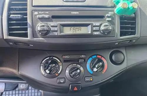 NISSAN Micra 