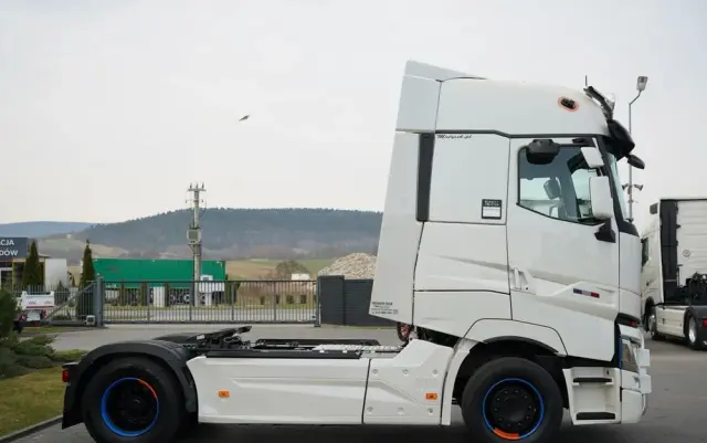 RENAULT T 520 / TEAM ALPINE  60/99  /  RETARDER / ALUFELGI / SKÓRY / EURO 6 