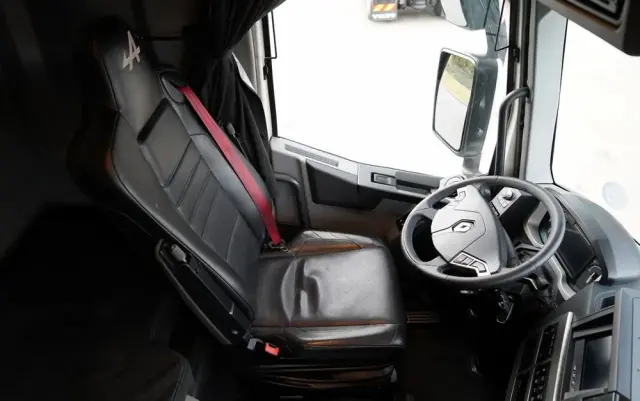 RENAULT T 520 / TEAM ALPINE  60/99  /  RETARDER / ALUFELGI / SKÓRY / EURO 6 