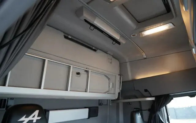 RENAULT T 520 / TEAM ALPINE  60/99  /  RETARDER / ALUFELGI / SKÓRY / EURO 6 