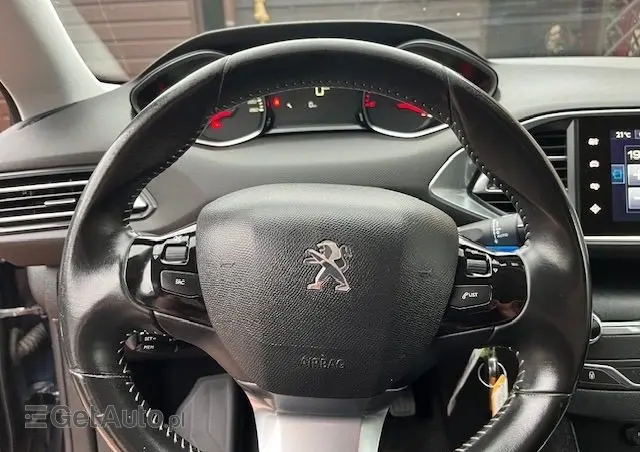 PEUGEOT 308 1.6 BlueHDi Business Line S&S