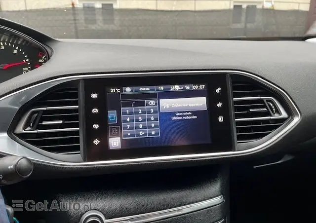 PEUGEOT 308 1.6 BlueHDi Business Line S&S