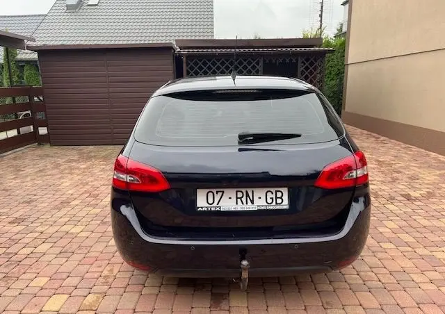 PEUGEOT 308 1.6 BlueHDi Business Line S&S