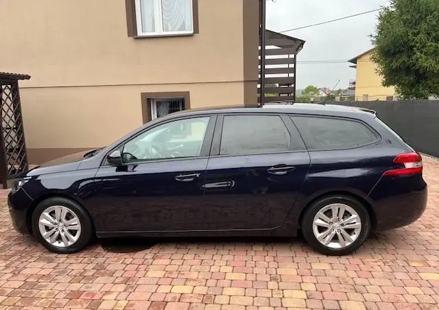 PEUGEOT 308 1.6 BlueHDi Business Line S&S