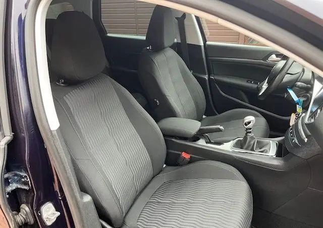 PEUGEOT 308 1.6 BlueHDi Business Line S&S