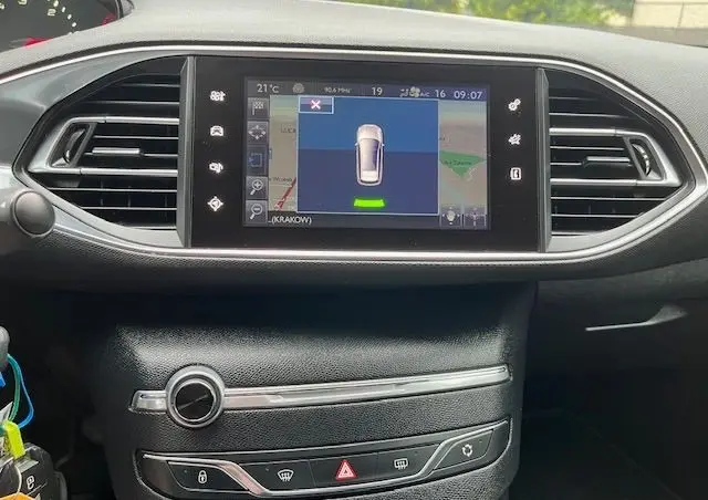 PEUGEOT 308 1.6 BlueHDi Business Line S&S