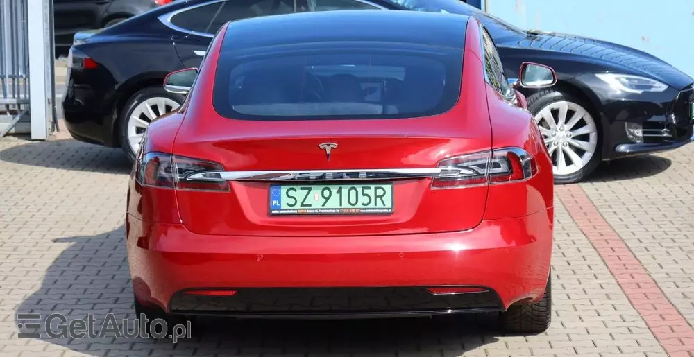 TESLA Model S Long Range Plus
