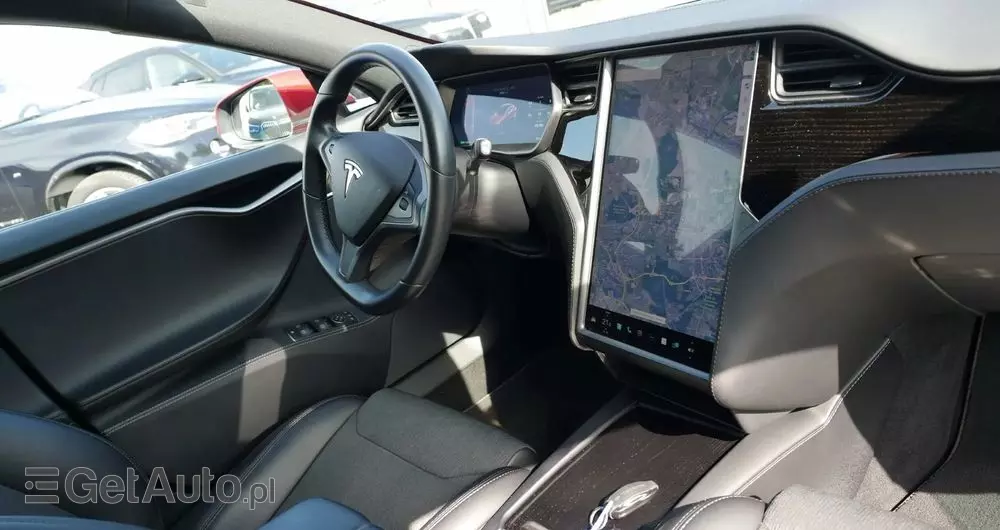 TESLA Model S Long Range Plus