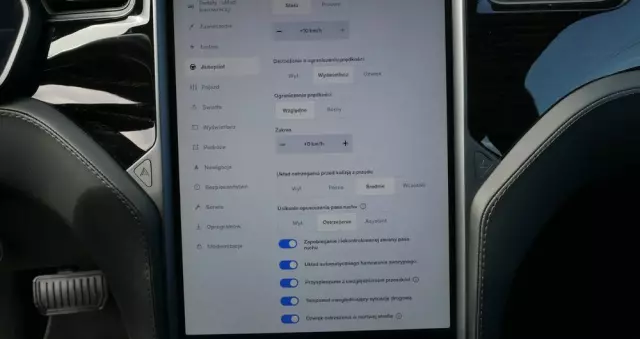 TESLA Model S Long Range Plus
