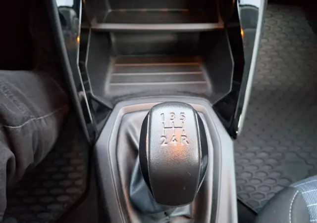 PEUGEOT 208 1.2 PureTech Active S&S