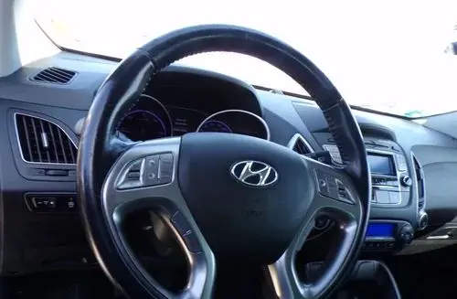 HYUNDAI Ix35 