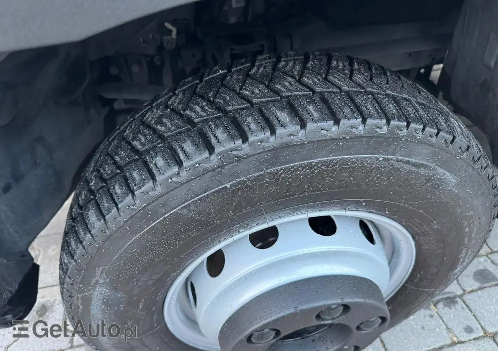 IVECO DAILY 70C18,72C17,70C17,65C17,72C15,70C15 KILKA SZTUK 