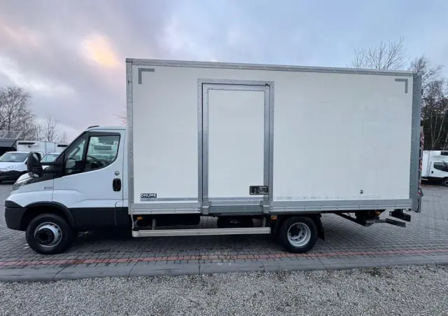 IVECO DAILY 70C18,72C17,70C17,65C17,72C15,70C15 KILKA SZTUK 