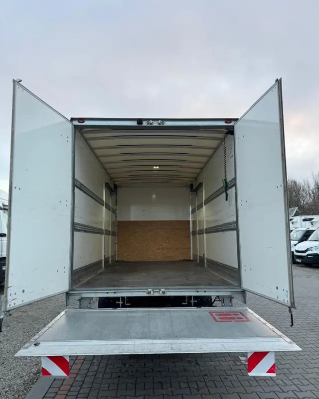 IVECO DAILY 70C18,72C17,70C17,65C17,72C15,70C15 KILKA SZTUK 