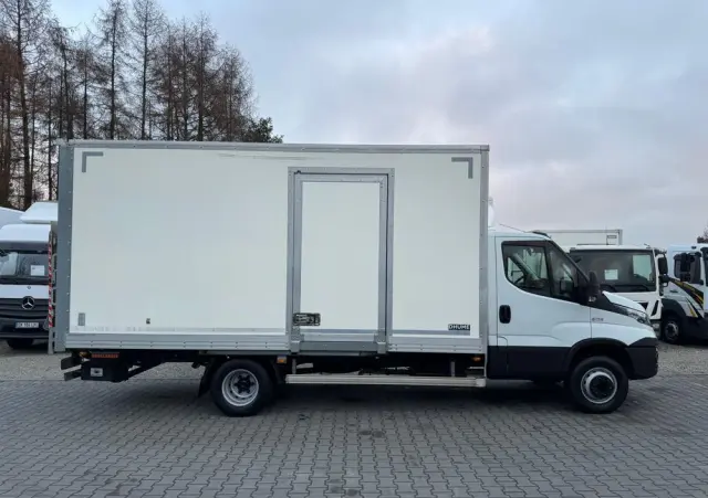 IVECO DAILY 70C18,72C17,70C17,65C17,72C15,70C15 KILKA SZTUK 