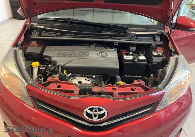 TOYOTA Yaris 1.33 Prestige