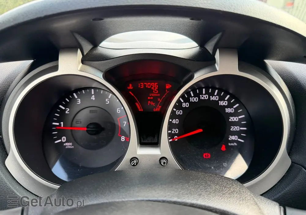 NISSAN Juke 1.6 Shiro