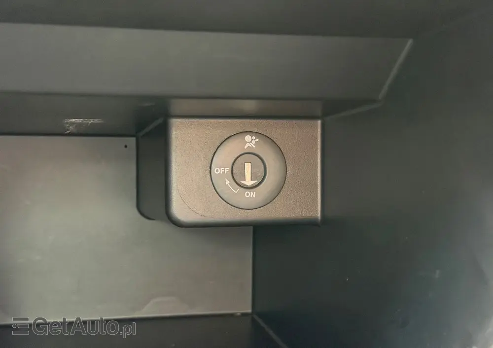 NISSAN Juke 1.6 Shiro