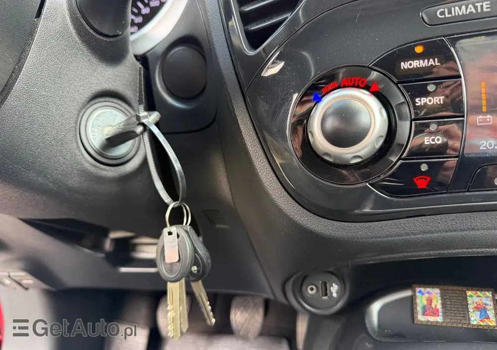 NISSAN Juke 1.6 Shiro