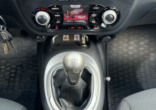 NISSAN Juke 1.6 Shiro