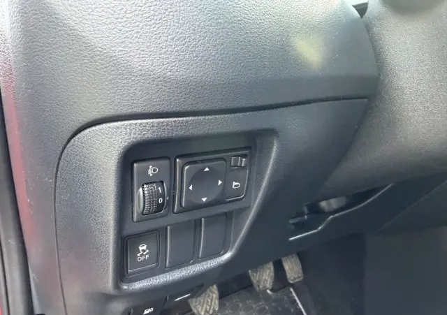 NISSAN Juke 1.6 Shiro