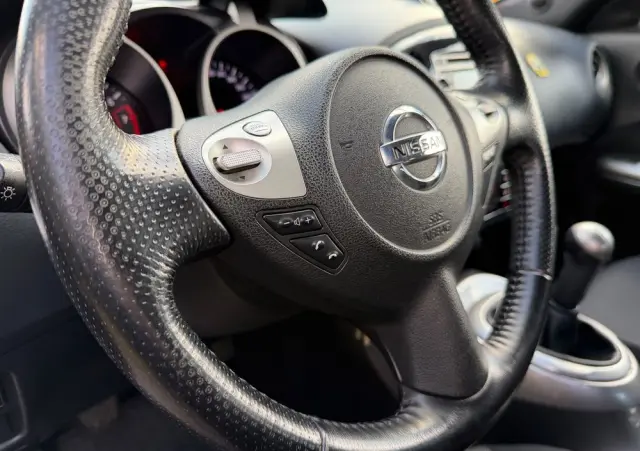 NISSAN Juke 1.6 Shiro