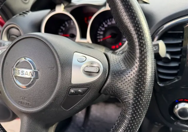 NISSAN Juke 1.6 Shiro