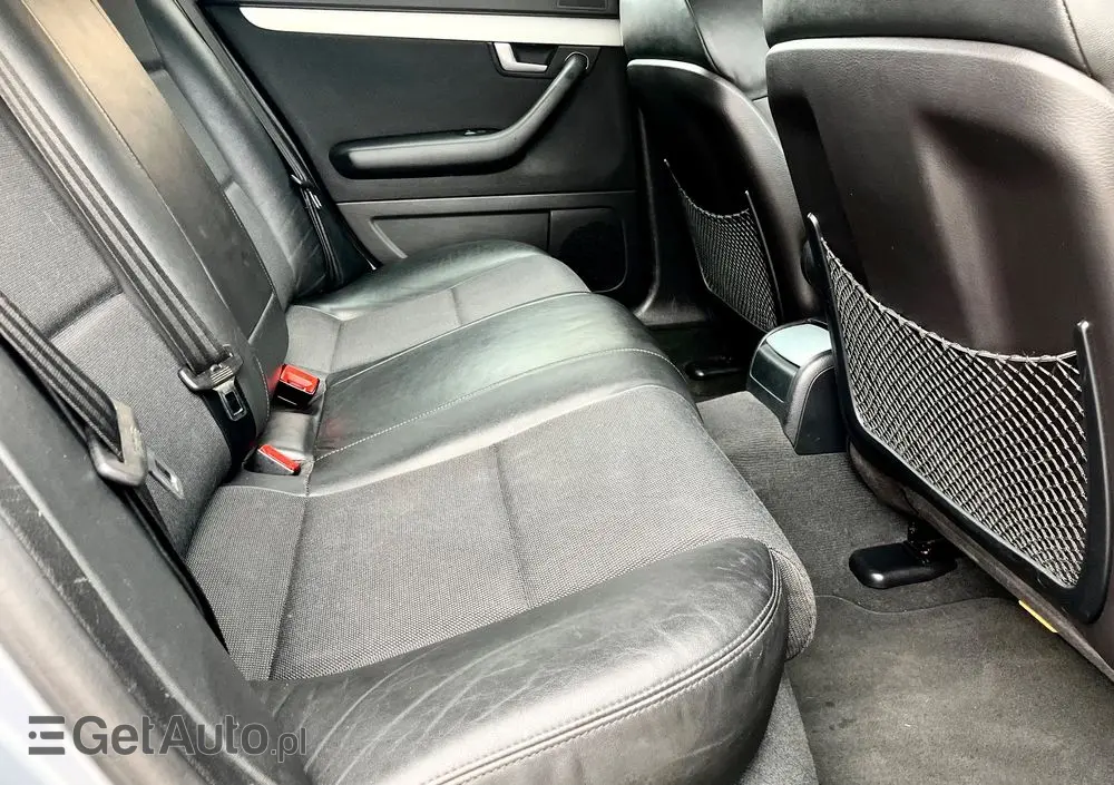 AUDI A4 1.8 T quattro