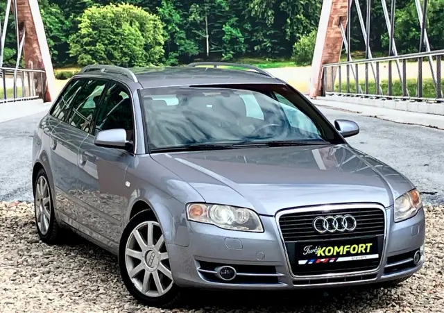 AUDI A4 1.8 T quattro