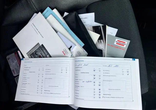 AUDI A4 1.8 T quattro