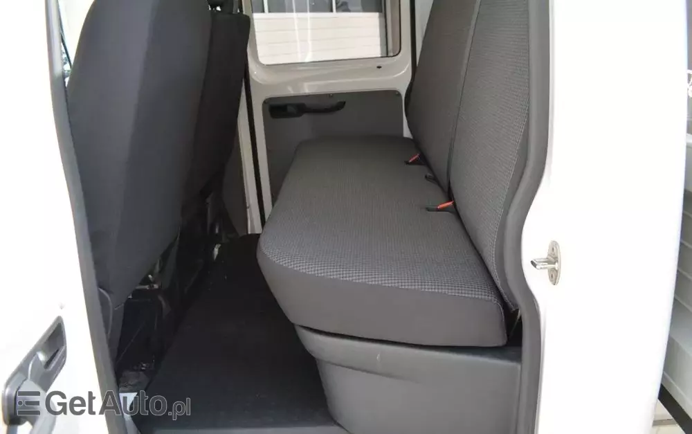 VOLKSWAGEN TRANSPORTER T6.1 DOKA 