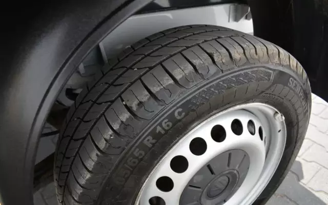 VOLKSWAGEN TRANSPORTER T6.1 DOKA 