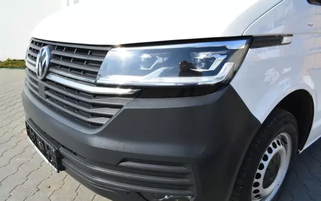 VOLKSWAGEN TRANSPORTER T6.1 DOKA 