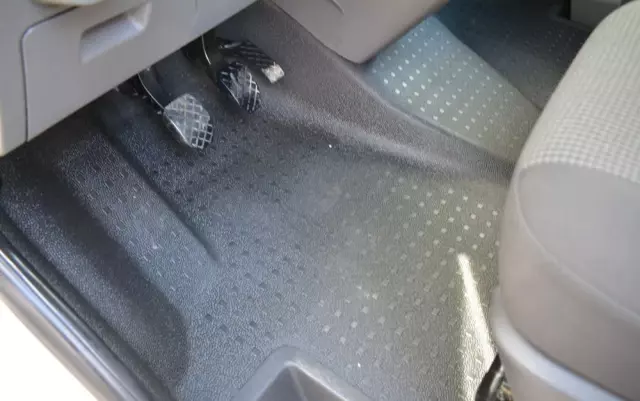 VOLKSWAGEN TRANSPORTER T6.1 DOKA 