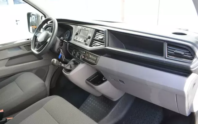 VOLKSWAGEN TRANSPORTER T6.1 DOKA 