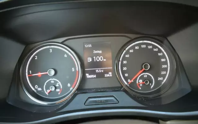 VOLKSWAGEN TRANSPORTER T6.1 DOKA 