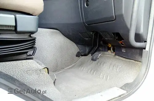 RENAULT Premium Distribution 