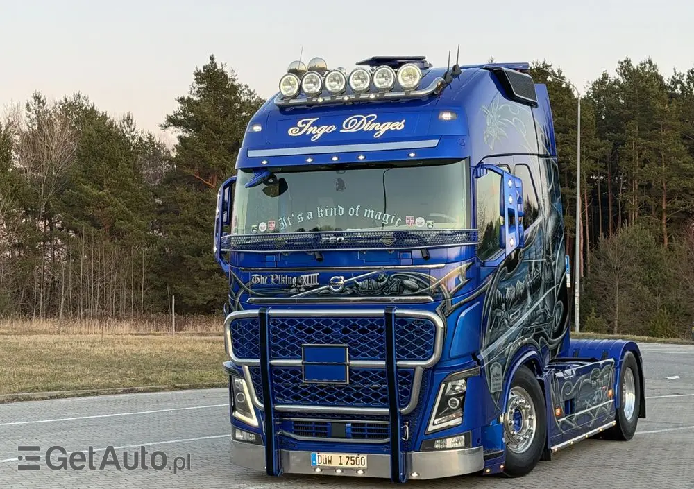 VOLVO FH16 750 Show Truck tuning perfekcyjny stan pełna opcja XL 