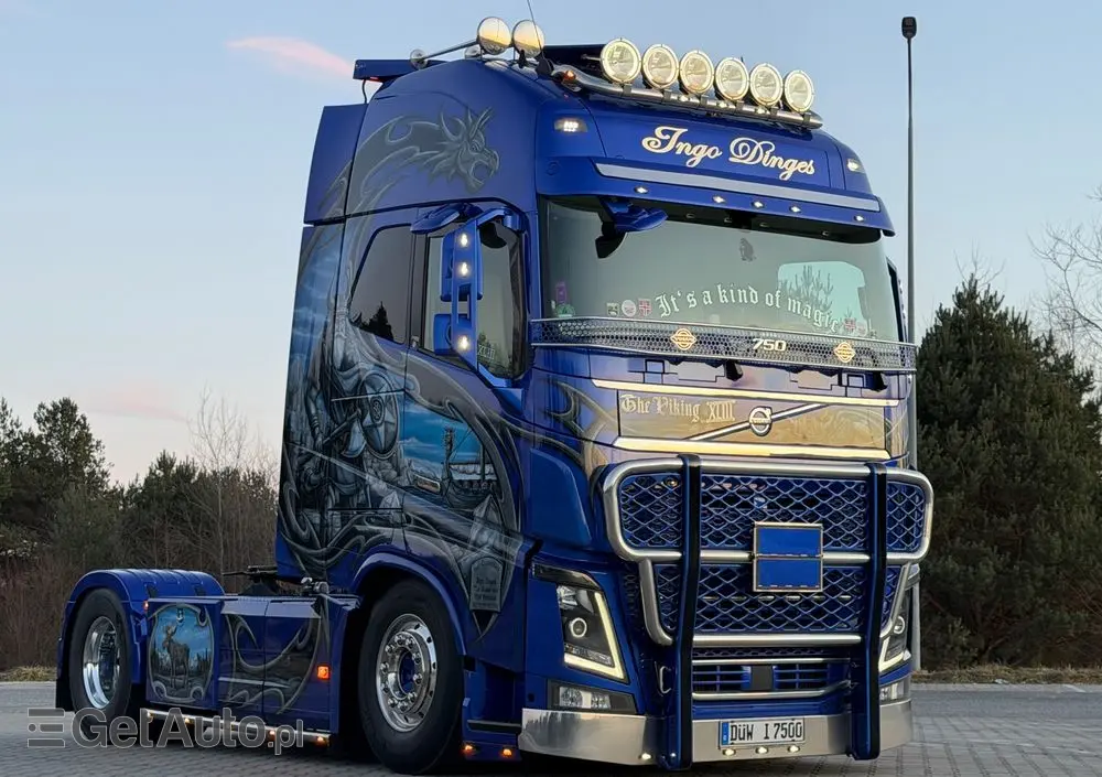 VOLVO FH16 750 Show Truck tuning perfekcyjny stan pełna opcja XL 