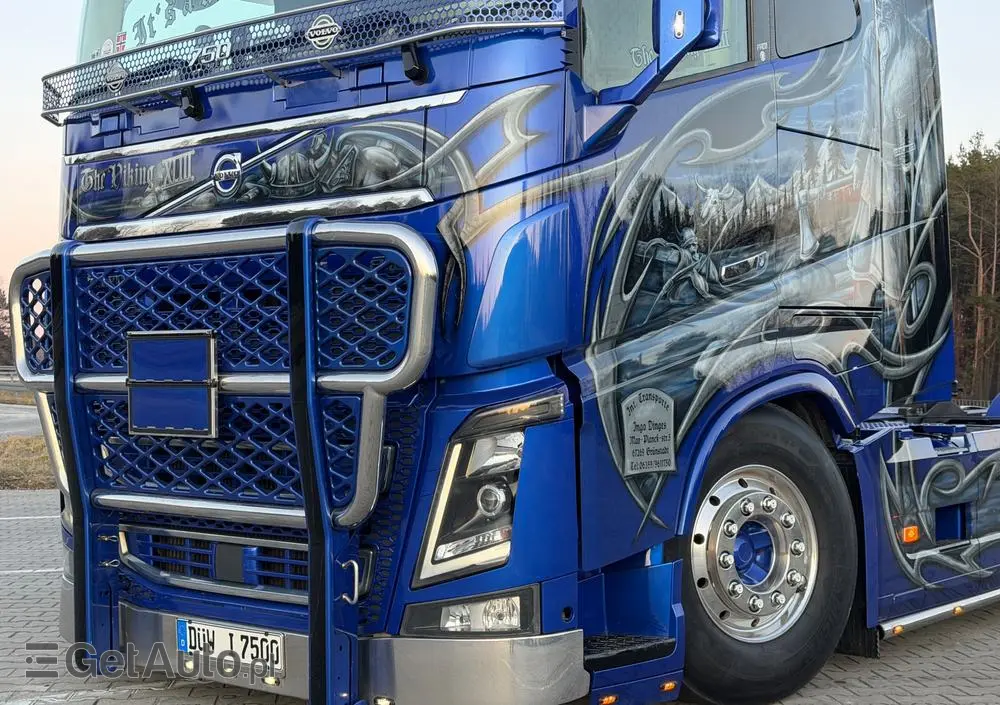 VOLVO FH16 750 Show Truck tuning perfekcyjny stan pełna opcja XL 