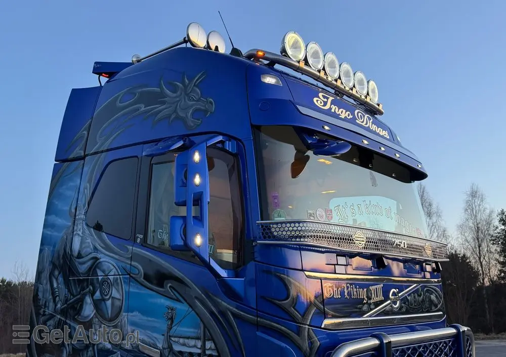 VOLVO FH16 750 Show Truck tuning perfekcyjny stan pełna opcja XL 