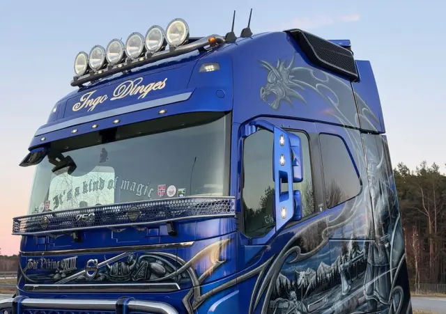 VOLVO FH16 750 Show Truck tuning perfekcyjny stan pełna opcja XL 