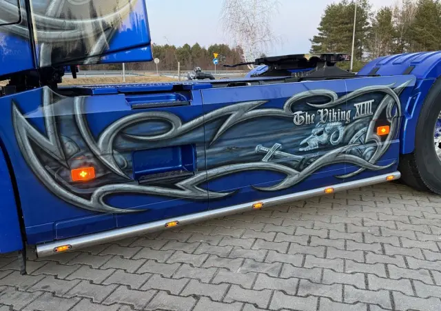 VOLVO FH16 750 Show Truck tuning perfekcyjny stan pełna opcja XL 