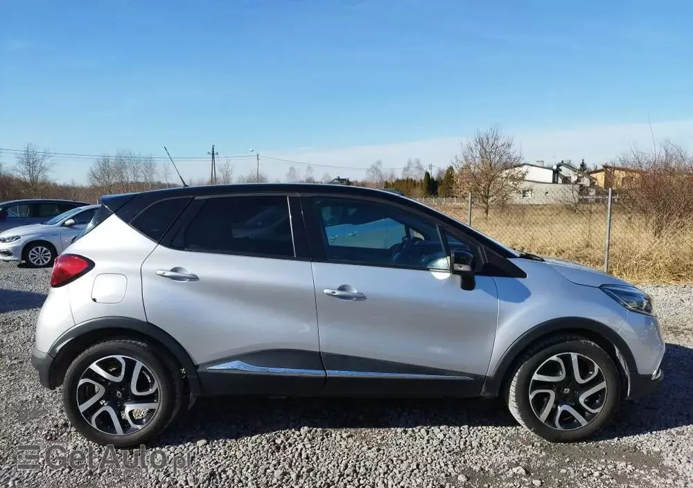 RENAULT Captur ENERGY TCe 120 EDC Luxe