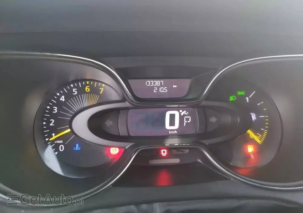 RENAULT Captur ENERGY TCe 120 EDC Luxe