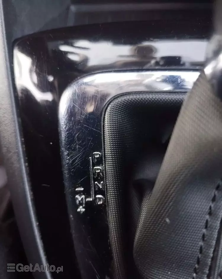 RENAULT Captur ENERGY TCe 120 EDC Luxe