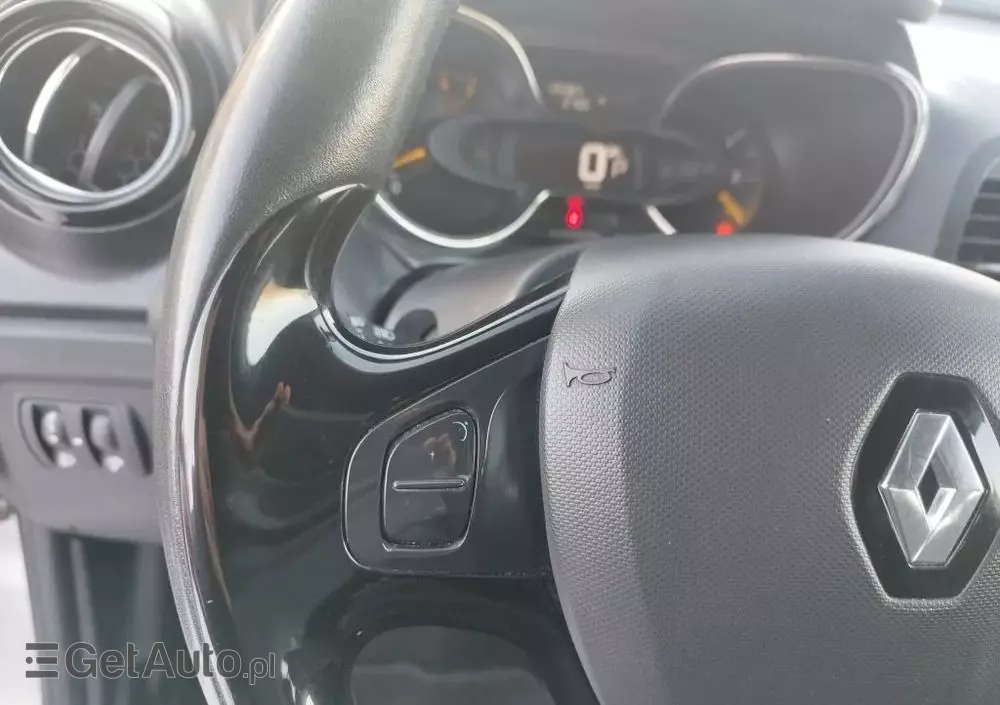 RENAULT Captur ENERGY TCe 120 EDC Luxe