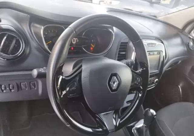 RENAULT Captur ENERGY TCe 120 EDC Luxe