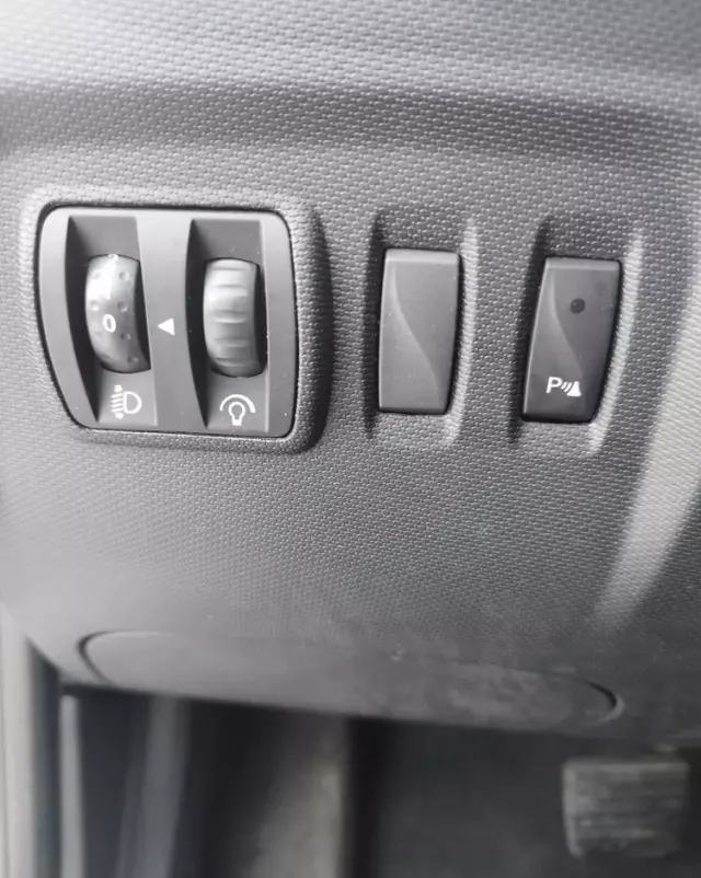 RENAULT Captur ENERGY TCe 120 EDC Luxe